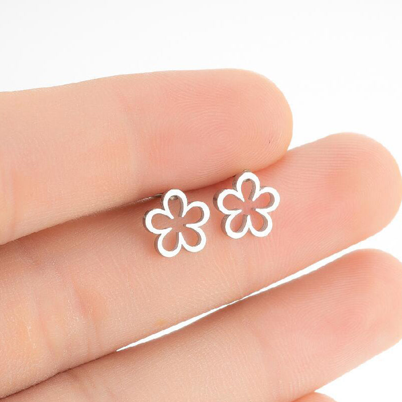 Dainty Silver Flower Stud Earrings Fashion Stainless Steel Hollow Daisy Earrings For Women Girls Jewelry Gifts