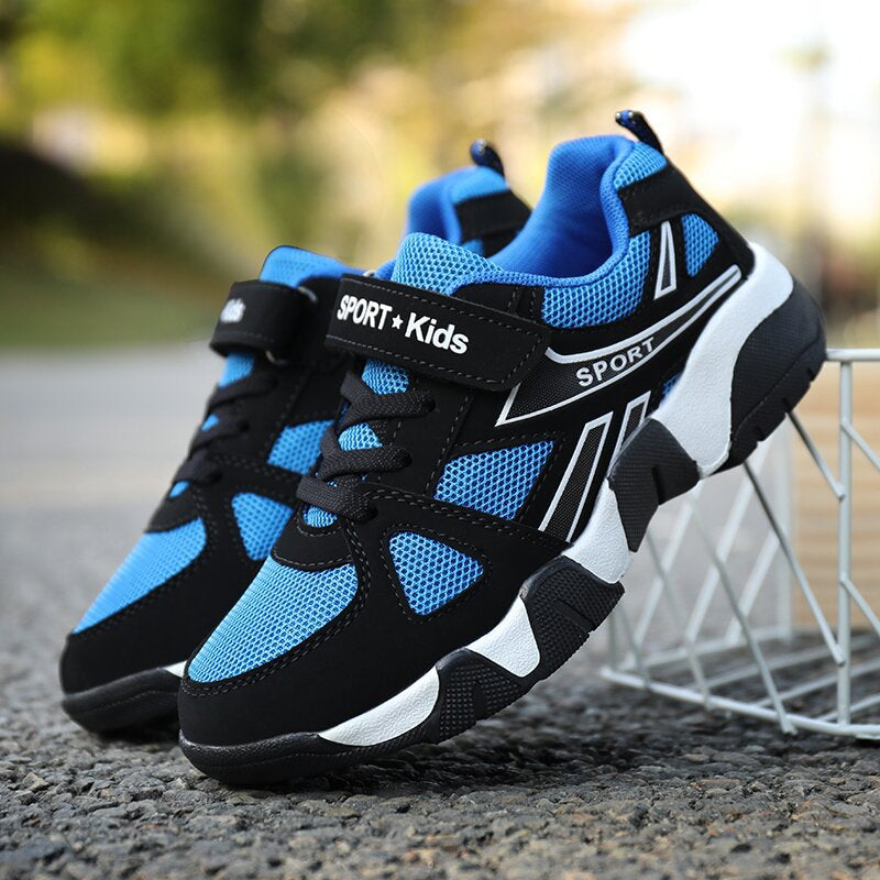 Kids Sports Mesh Shoes Boys Running Perforated Shoes With Large Mesh Holes For Breathability