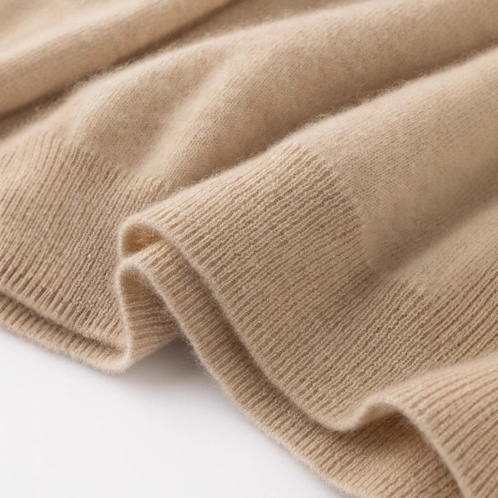Womens Solid-Color Loose-Fit Mock-Neck Cashmere Sweater
