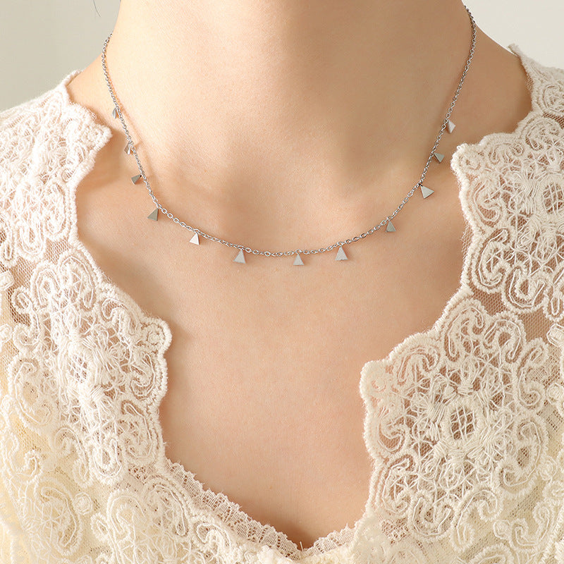 Euro-American Instagram-style Roman Inspired Multi-attachment Versatile Clavicle Chain