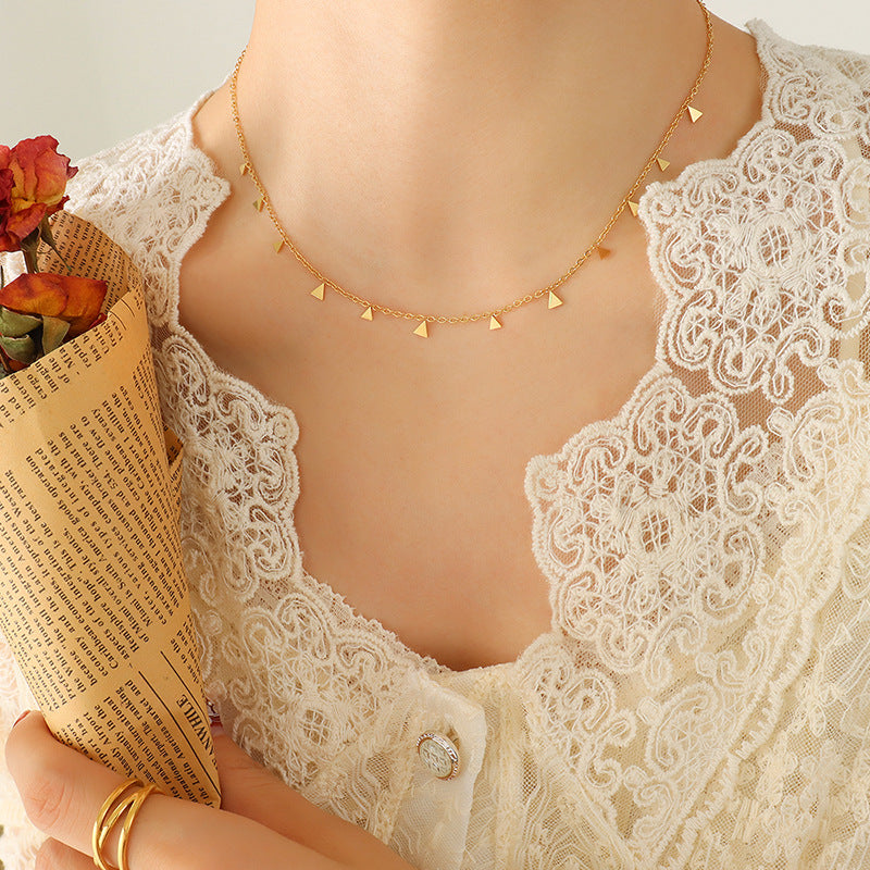 Euro-American Instagram-style Roman Inspired Multi-attachment Versatile Clavicle Chain