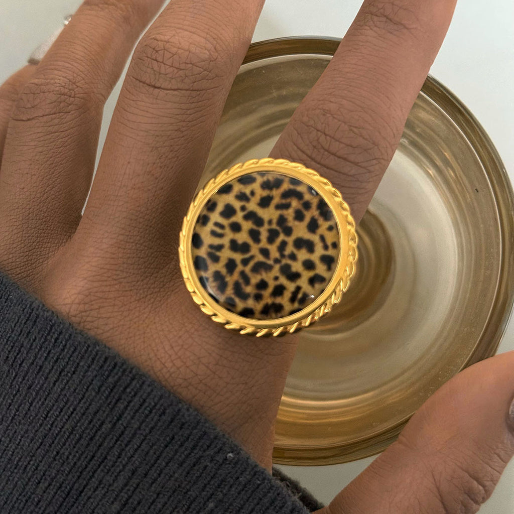 Stainless Steel Leopard-Print Circle Open Ring, Simple Stylish And Luxe-Light