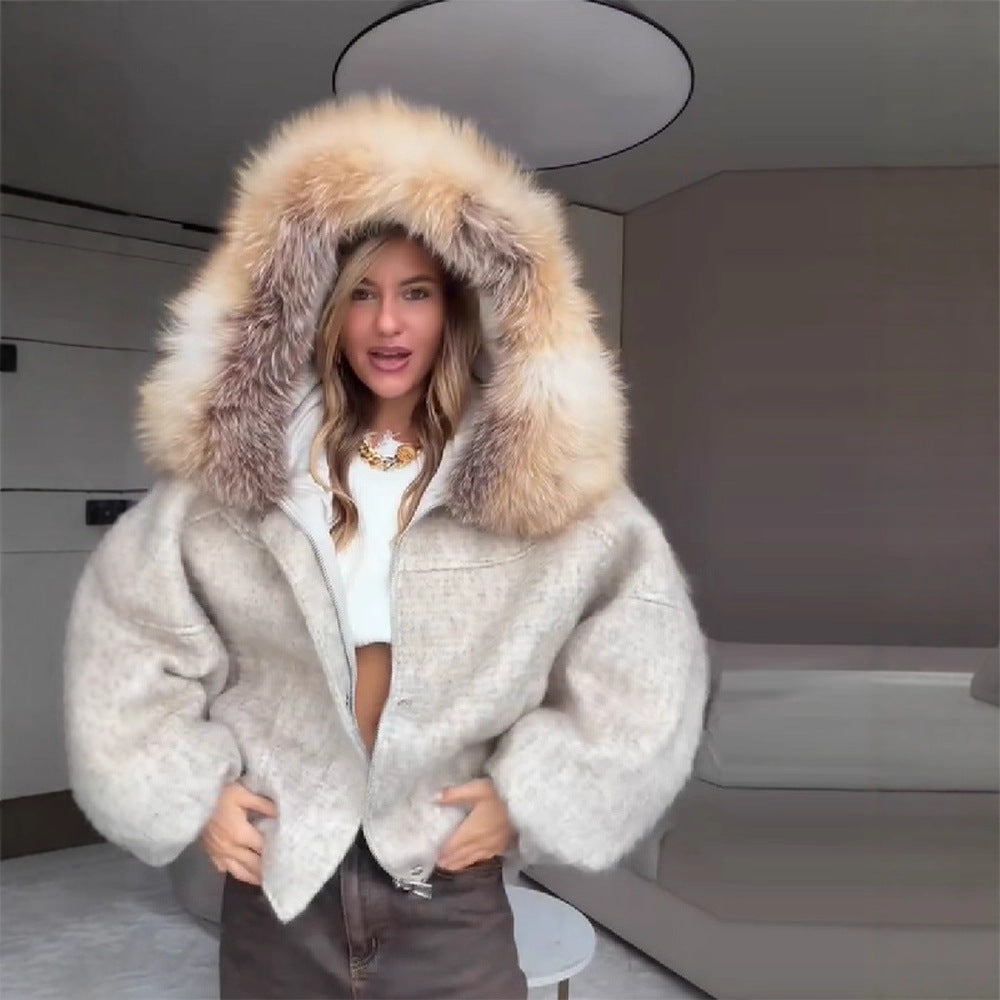 Womens Stylish Woolen Coat With A Big Fur Collar And Zipper